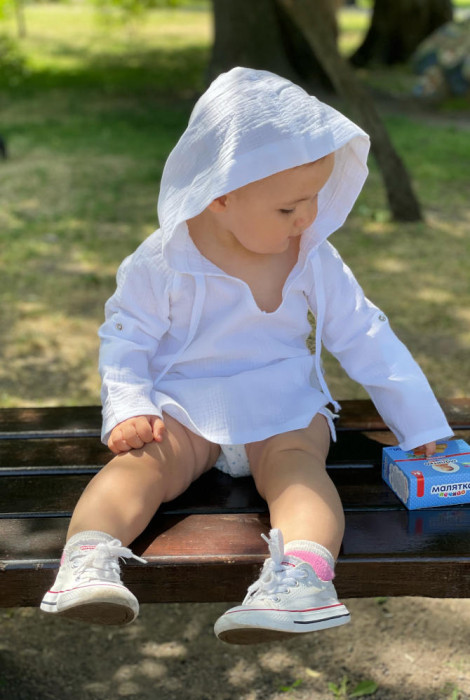 Муслінова туніка, Біла